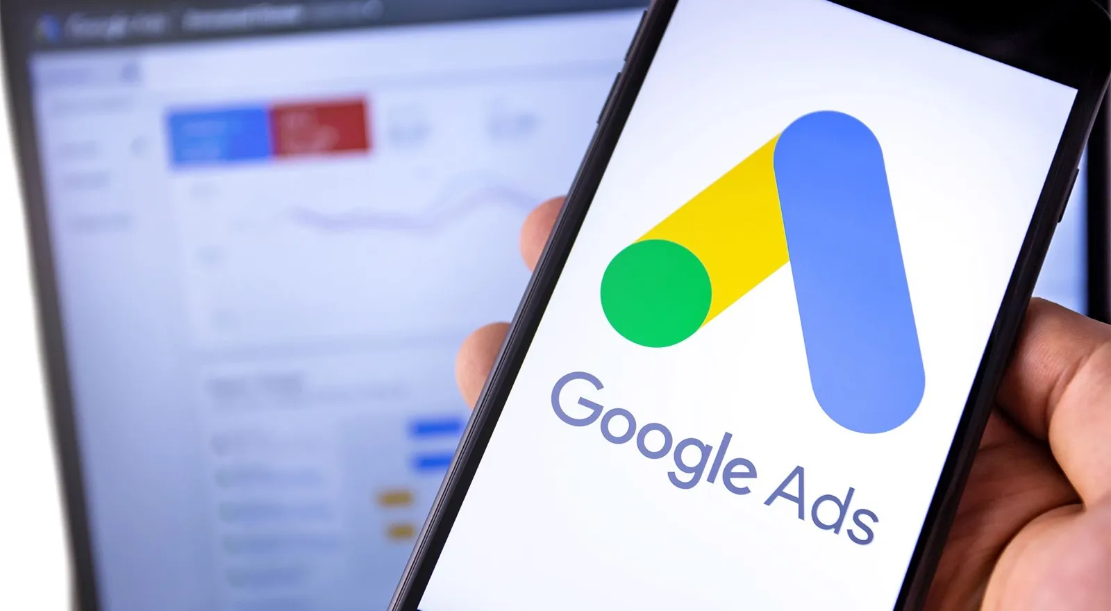 Organic vs Ads: when to boost and when not to