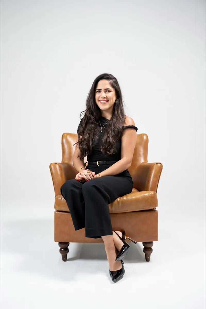 UltraSmile, Studio portraits